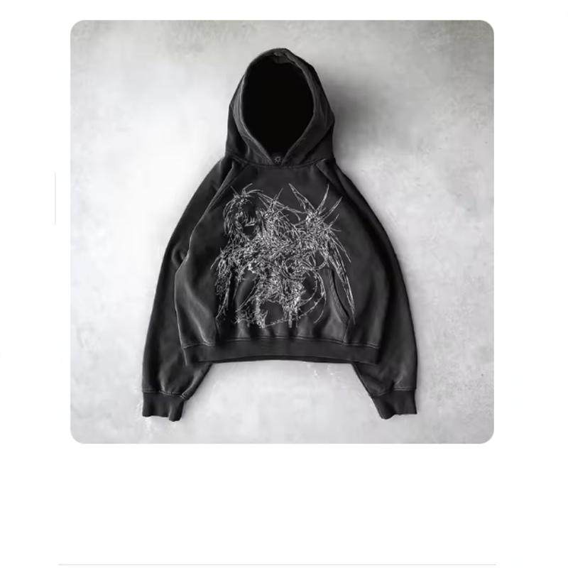Loose-fitting drop-shoulder hoodie